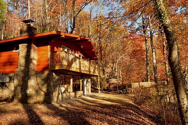 #820 Honeymoon Hideaway Villa Gatlinburg Exterior photo